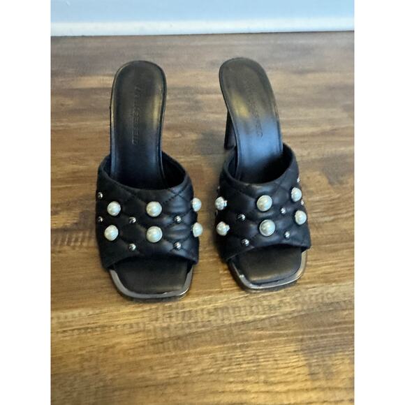 Karl Lagerfeld size 7 AMINA black open toe pearl studded quilted mule heel - Picture 5 of 13